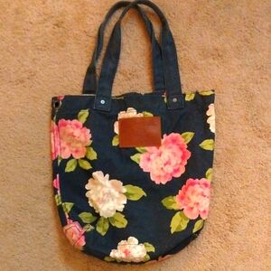 ABERCROMBIE & FITCH- Y2K Floral Canvas Tote Bag
